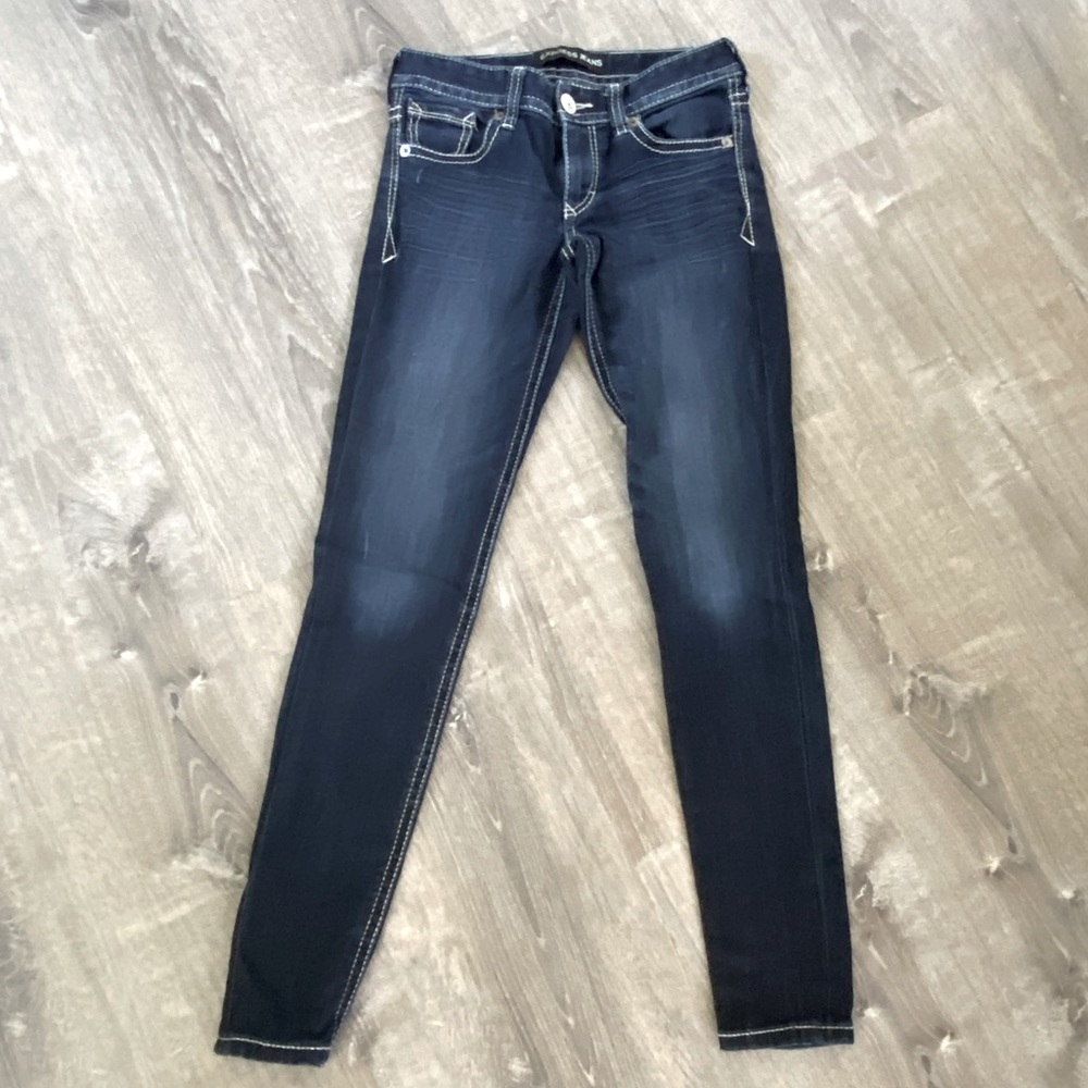 Express dark wash, legging Stella size 0 low rise regular ( bring low rise bk)